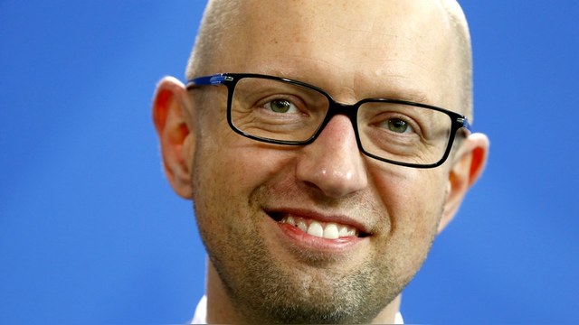Яценюк: Чем больше Путин бомбит Сирию, тем больше сирийцев бежит в Европу