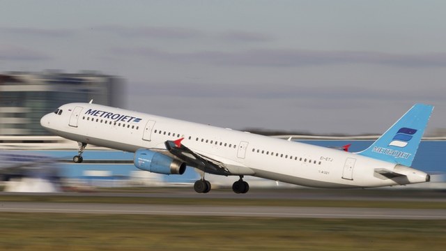 NouvelObs: Версия о теракте А321 не выгодна ни России, ни Египту, ни США