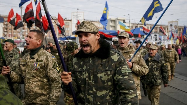 South Front: Герои «майдана» усмирят Черногорию