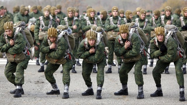 Forbes: Армия «некомпетентной и бедной» России даст фору США