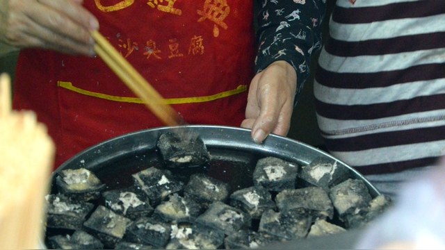 Sina: «Вонючий доуфу» для россиянина стал средством признания в любви