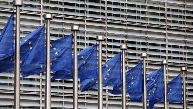 Wall Street Journal: Антироссийские санкции вызывают в Европе все больше споров