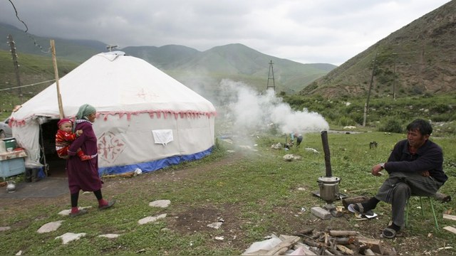 FAZ: Россия и Китай зажали Центральную Азию «как начинку в сэндвиче»