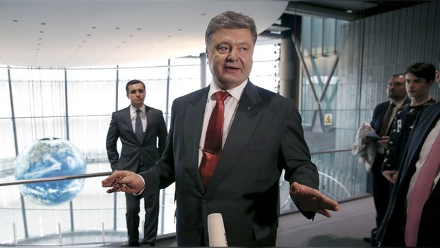 Укринформ: Порошенко предложил усилить антироссийские санкции