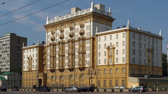 Белый дом киев