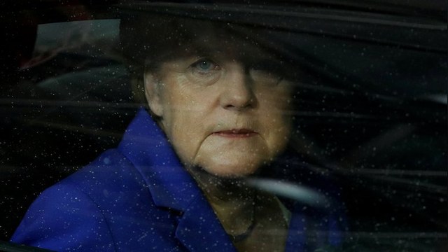 WSJ: Меркель «с сожалением» объявила о продлении антироссийских санкций