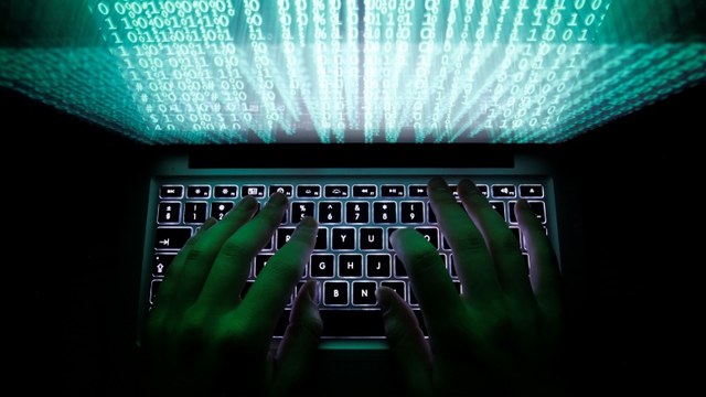 Daily Mail: Британский эксперт насчитал в стране сотню российских шпионов