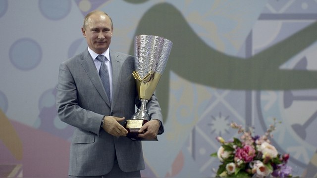 New York Times: Путин переживет допинговый скандал без потерь