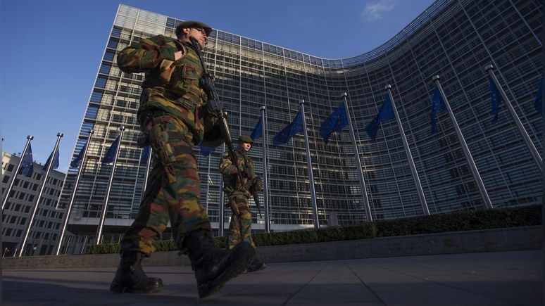 Times: С уходом Британии Европа ускорит создание собственной армии