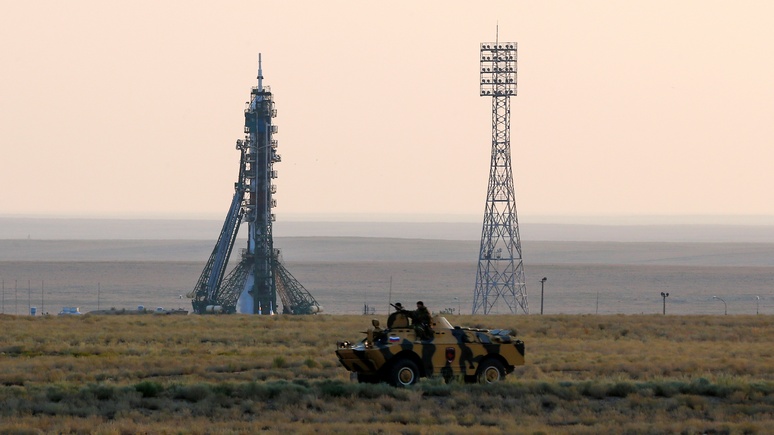 AT: NASA не успеет пересадить астронавтов на американские корабли к 2019 году