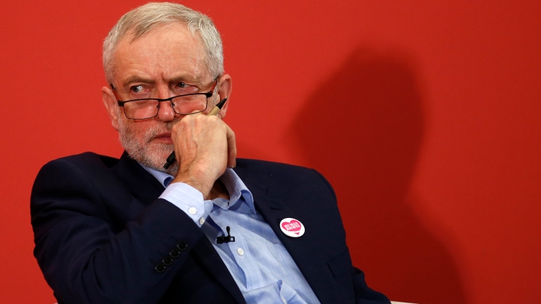Sun: лидер лейбористов обвинил НАТО в росте напряженности в Восточной Европе