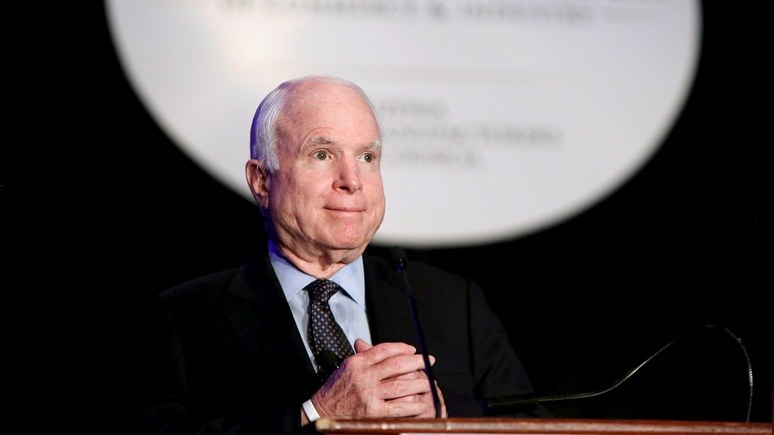 Еpoch Times: Маккейн пригрозил Трампу продлить санкции против России через сенат