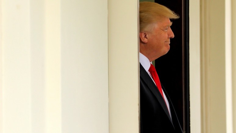 FT: Трамп не жалеет о «колких» твитах и всё ещё отказывается ругать Путина