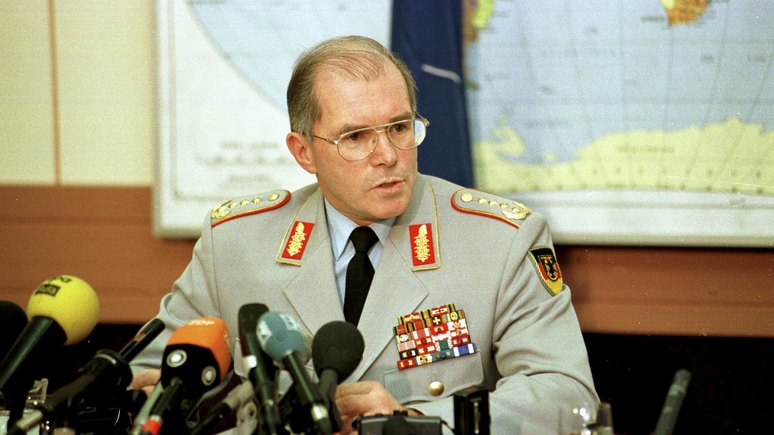 Экс-генерал НАТО: из «сирийской неразберихи» выведет лишь диалог с Москвой 