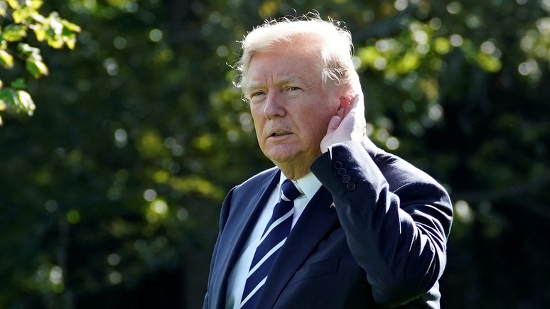 Politico: Трамп призвал завершить расследование «российского дела»