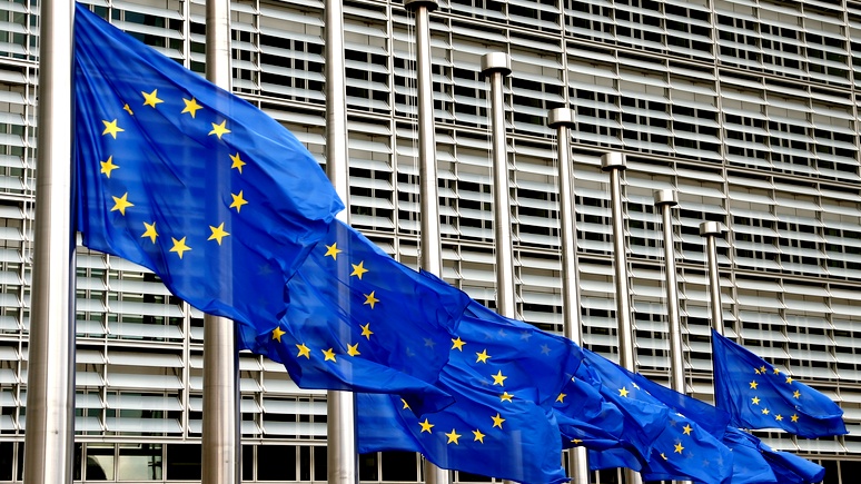Die Welt: ставленник Берлускони в Европарламенте агитирует за сближение с Россией