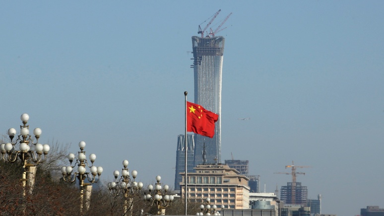 China Daily: рекордный прыжок россиянина с пекинского небоскрёба потянул на 10 суток ареста   