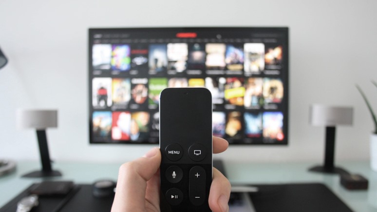 Télérama: Таддеи смог перенести свои острые дебаты с France 3 в эфир RT