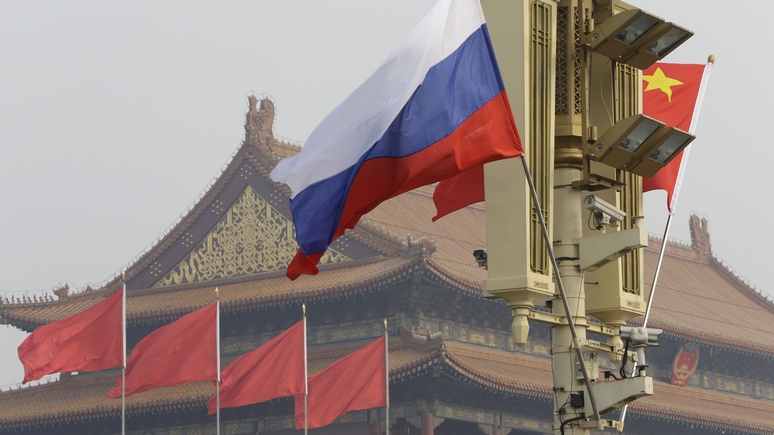 DM: по сравнению с китайской угрозой Западу действия России — «детский лепет»