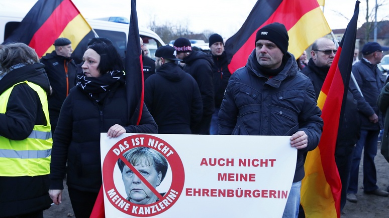 Bild в шоке — большинство восточных немцев утратило веру в демократию
