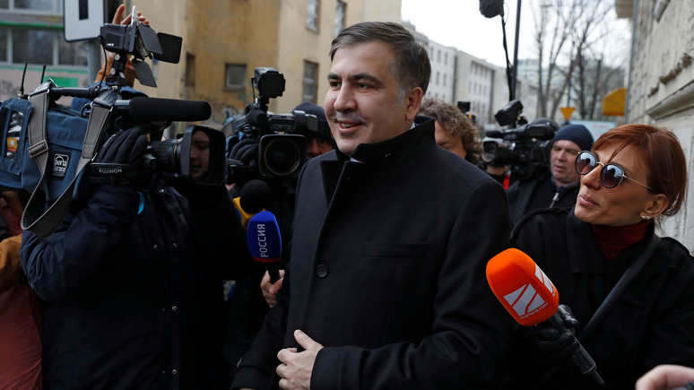 Корреспондент: Саакашвили уклонился от «Удара» Кличко