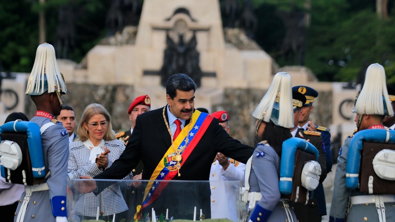 El País: Мадуро заявил о поимке заговорщиков, готовивших на него покушение