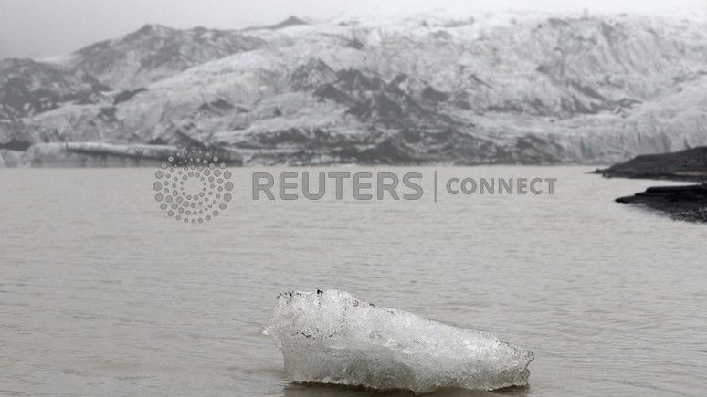 Guardian: для ледника Ок уже слишком поздно — Исландия откроет мемориал первому растаявшему леднику