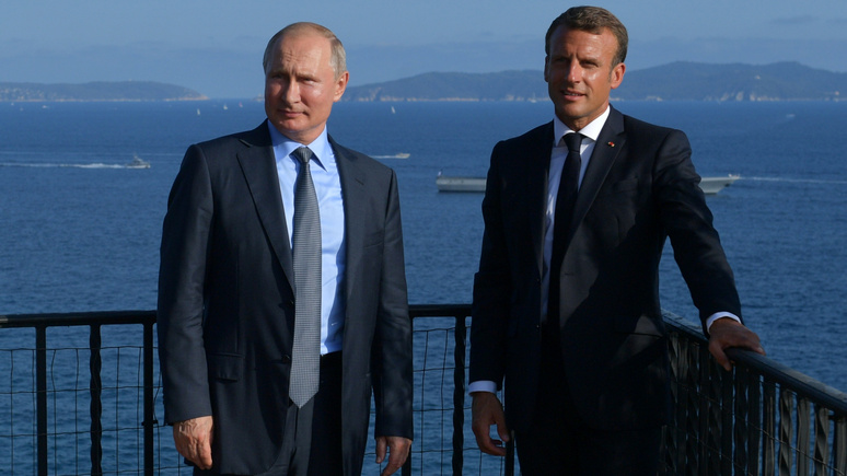 Gala: комплимент или колкость? — Путин похвалил «великолепный загар» Макрона