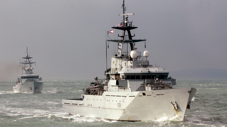 Daily Express: из-за российского «Перекопа» британские моряки встретили Рождество в море