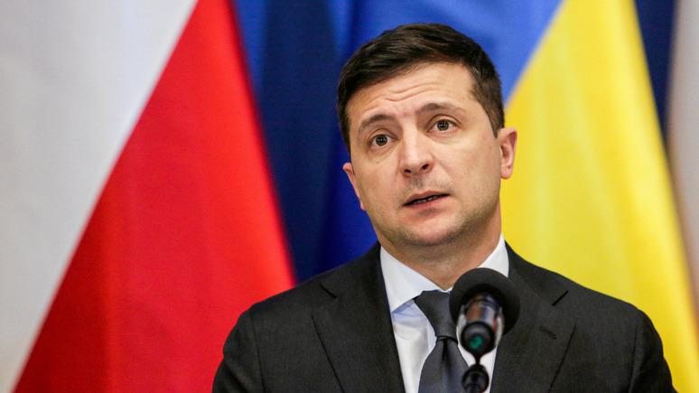 СТРАНА: Сурков охарактеризовал Зеленского цитатой гоголевского Хлестакова