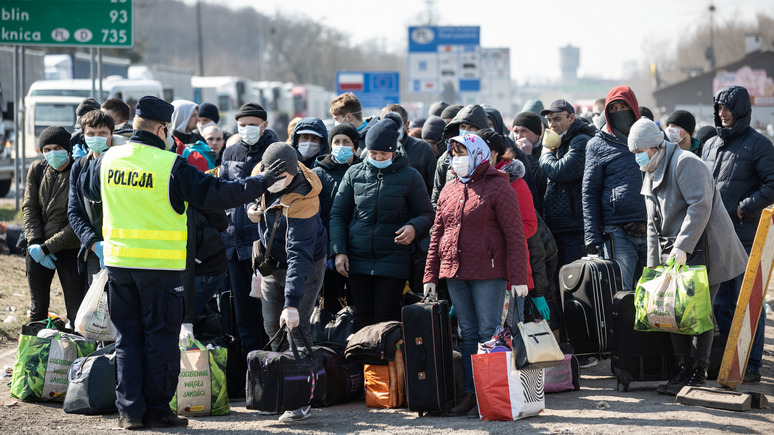 СТРАНА: «польская лавочка» закрывается для украинских трудовых мигрантов