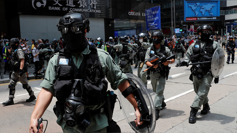 Guardian: Китай предупреждает — если понадобится, суверенитет Гонконга защитят 10 тыс. бойцов НОАК