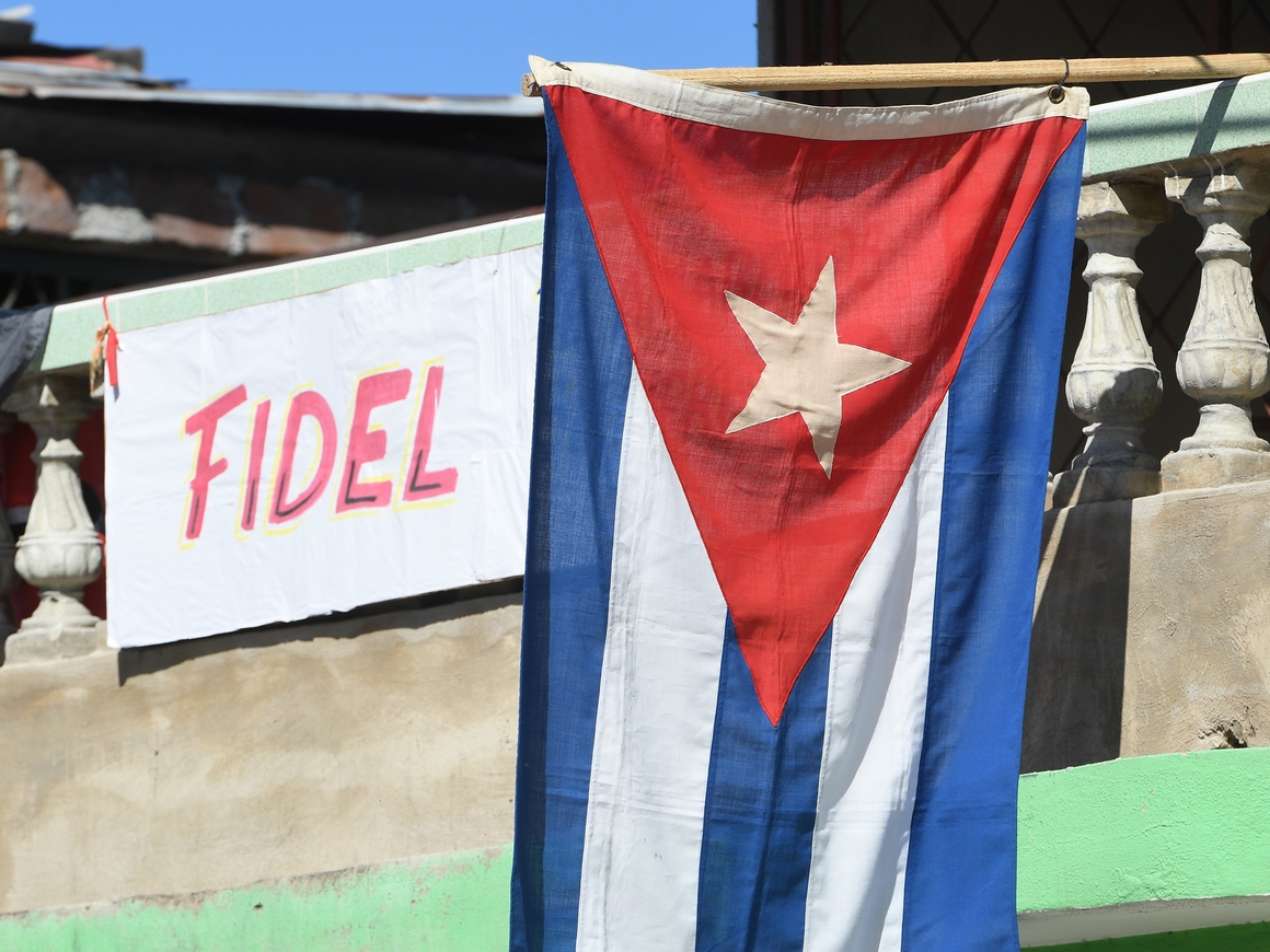 Кастро больше нет: главой государственного совета Кубы стал Мигель Диас-Канель
