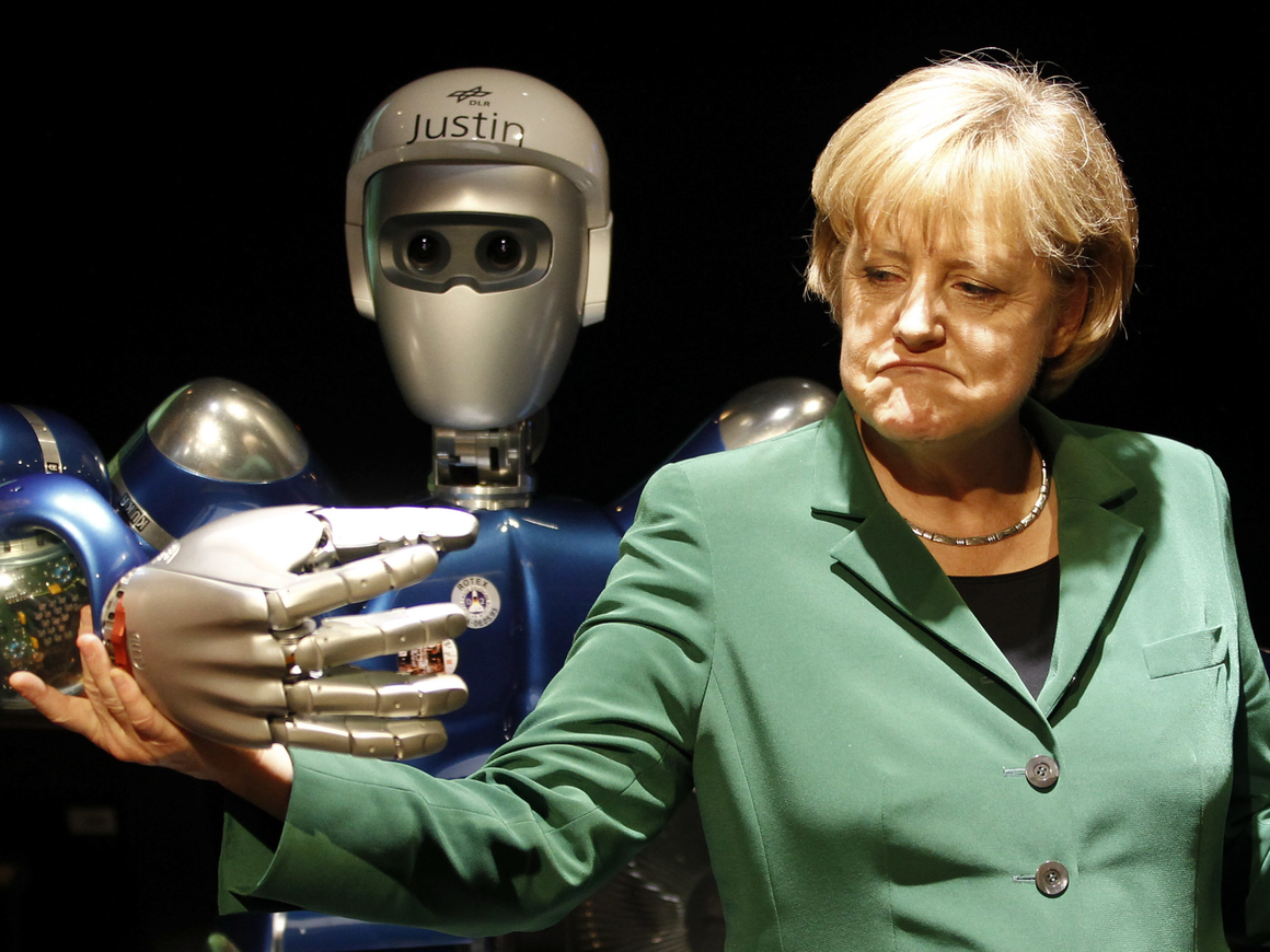 Ангела Меркель устроила женский День науки и нашла нового друга