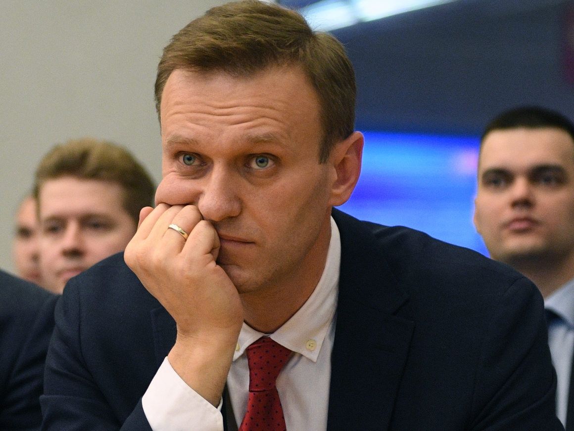 Алексей "Вождь революции" Навальный учится программированию, пока сидит в тюрьме