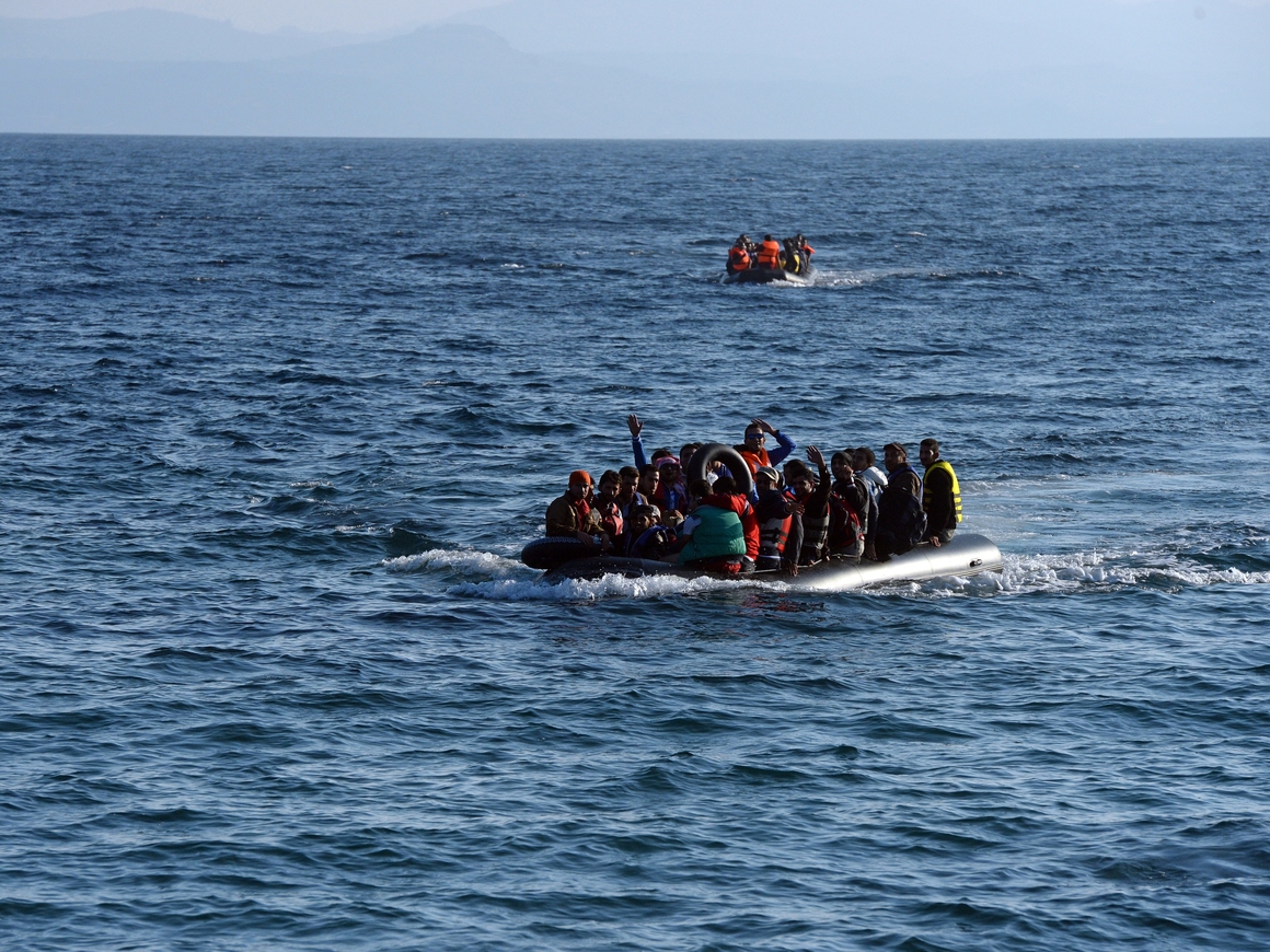 Одиссея Aquarius. Как мигранты искали себе приют в Средиземноморье