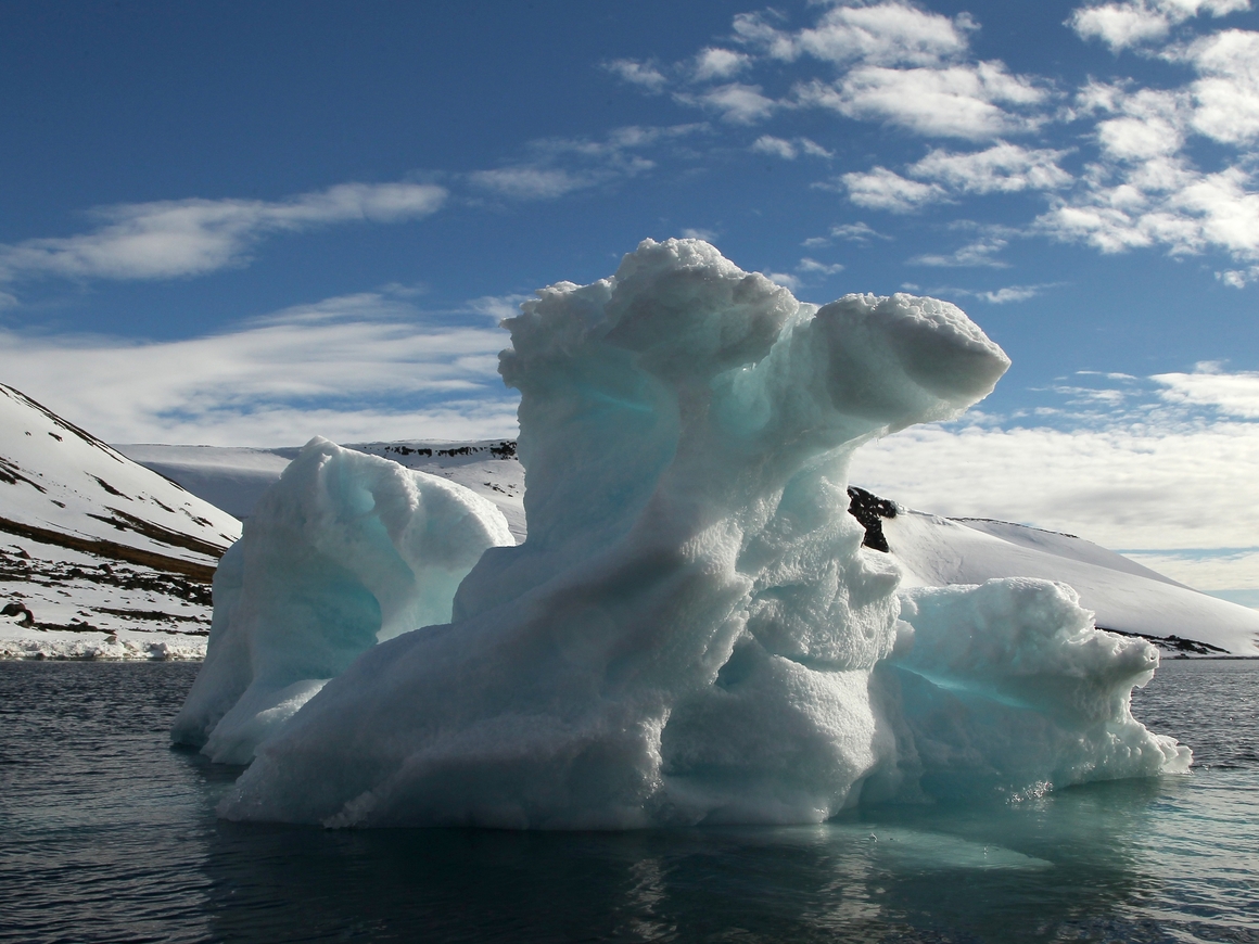 Лёд в Канаде стал таять быстрее: учёные говорят, скоро его вообще не останется