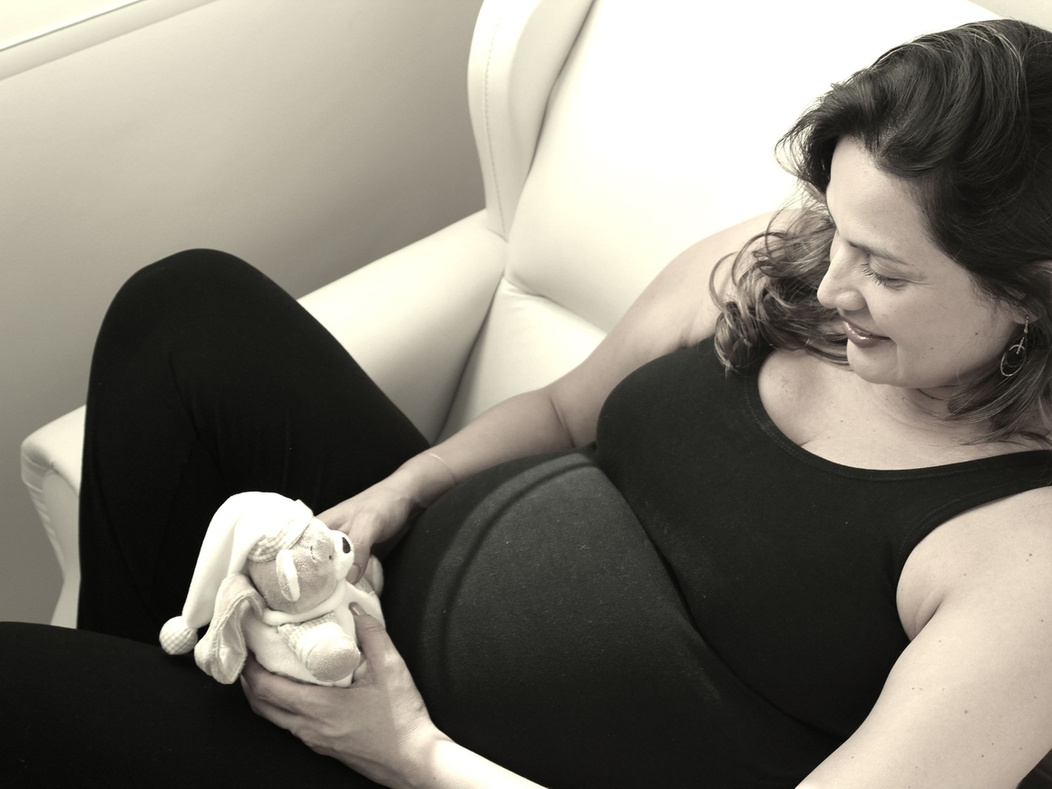 Учёные из США установили - больше половины беременностей заканчивается выкидышем
