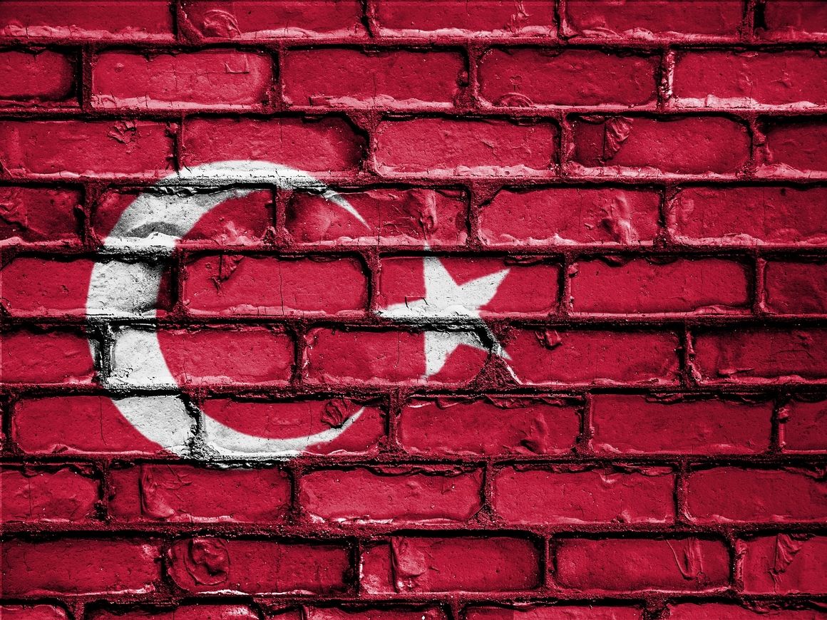 Ответный удар: Турция повысила пошлины на товары из США