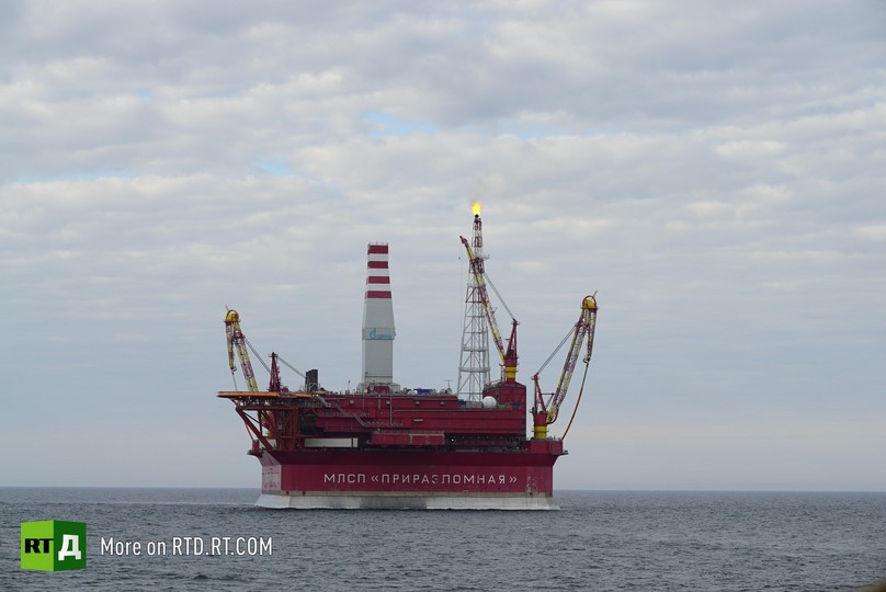 life on Arctic oil platform