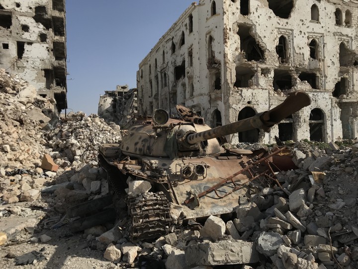 clearing ISIS mines in Libya