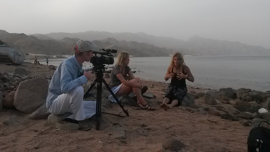 controversial water birth and baby yoga