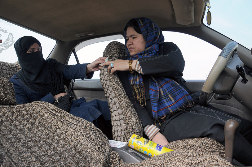 Sara Bohayi Afghanistan's woman taxi driver
