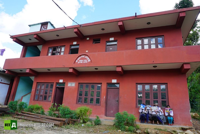 Durge Kami, Nepal's oldest school pupil