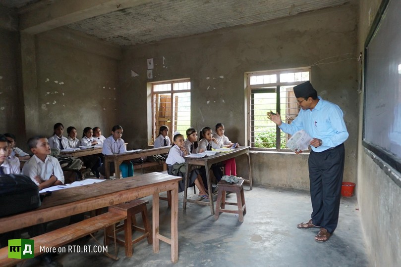 Durge Kami, Nepal's oldest school pupil