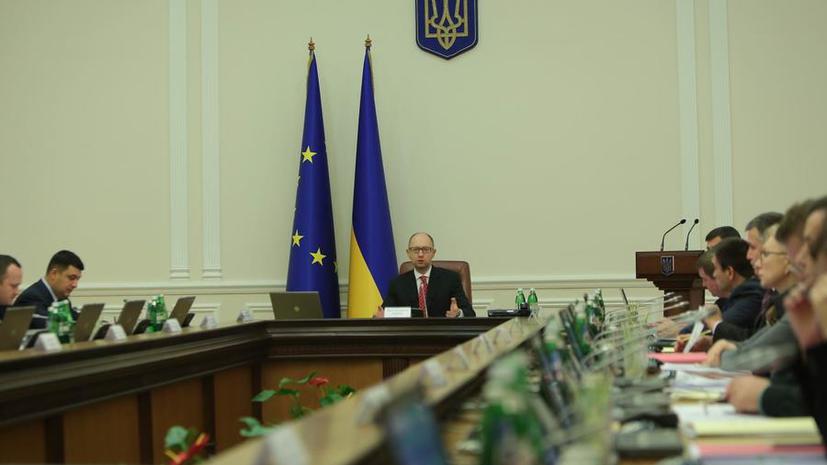 Forbes: Украина заняла у МВФ больше, чем имеет в валютных резервах