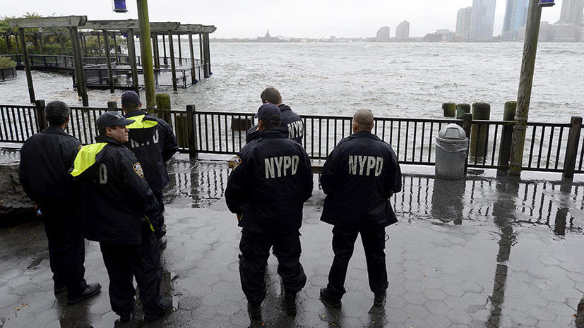 Полиции Нью-Йорка разрешат обыскивать кого угодно