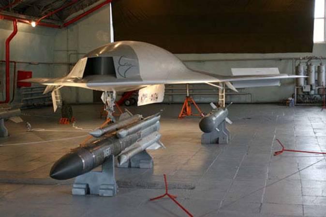 Китай испытал беспилотник, очень похожий на российский аналог