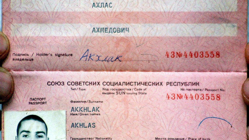 Консул РФ: Власти Пакистана приняли решение отложить казнь россиянина до приезда матери
