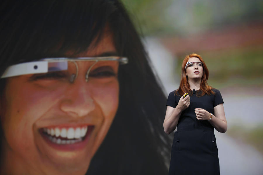 Google Glass запретили на Украине. Новинка рискует оказаться вне закона и в России